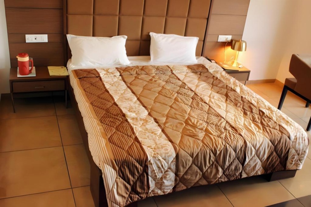 Room image 2